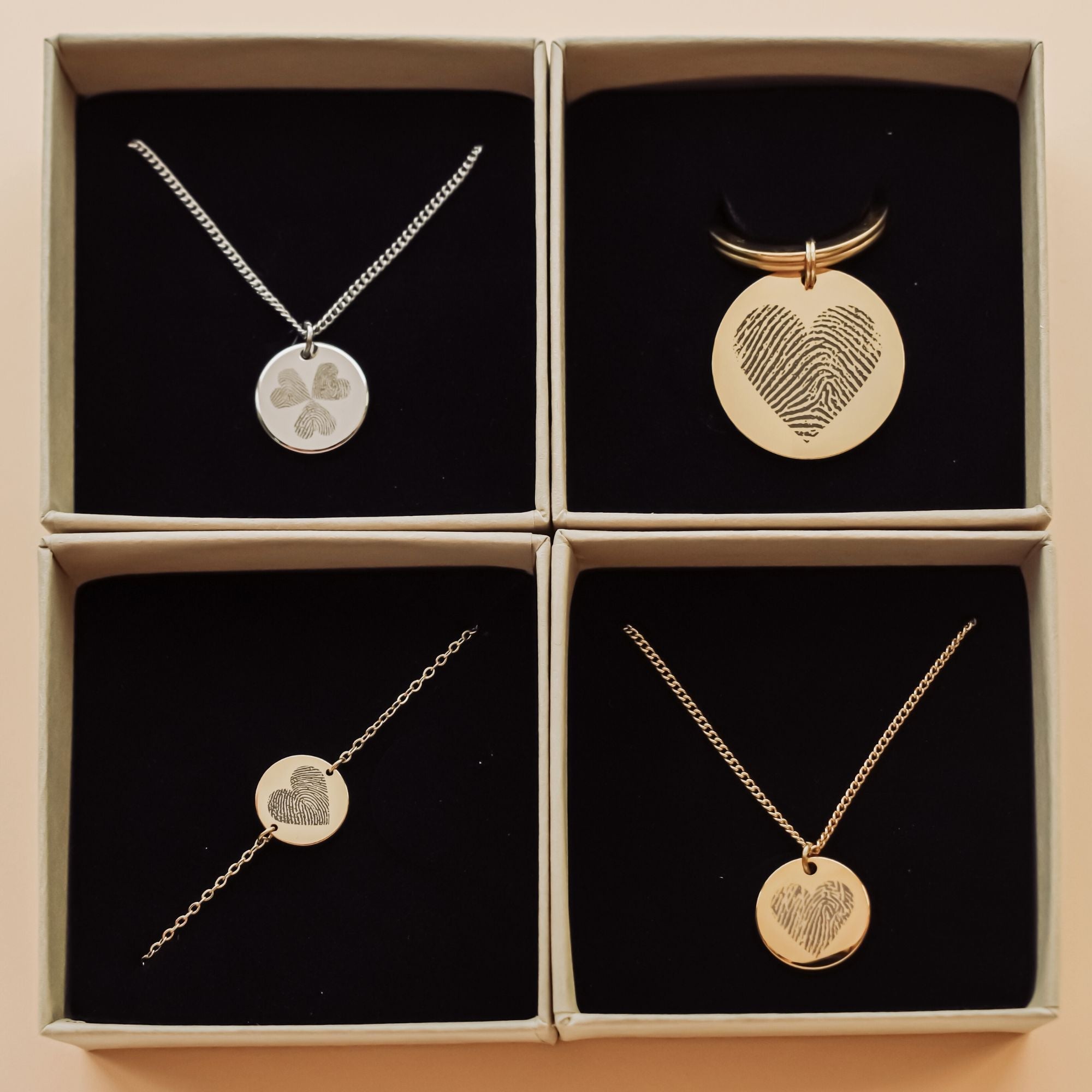 Hoe voorkom ik dat mijn sieraden krassen krijgen?