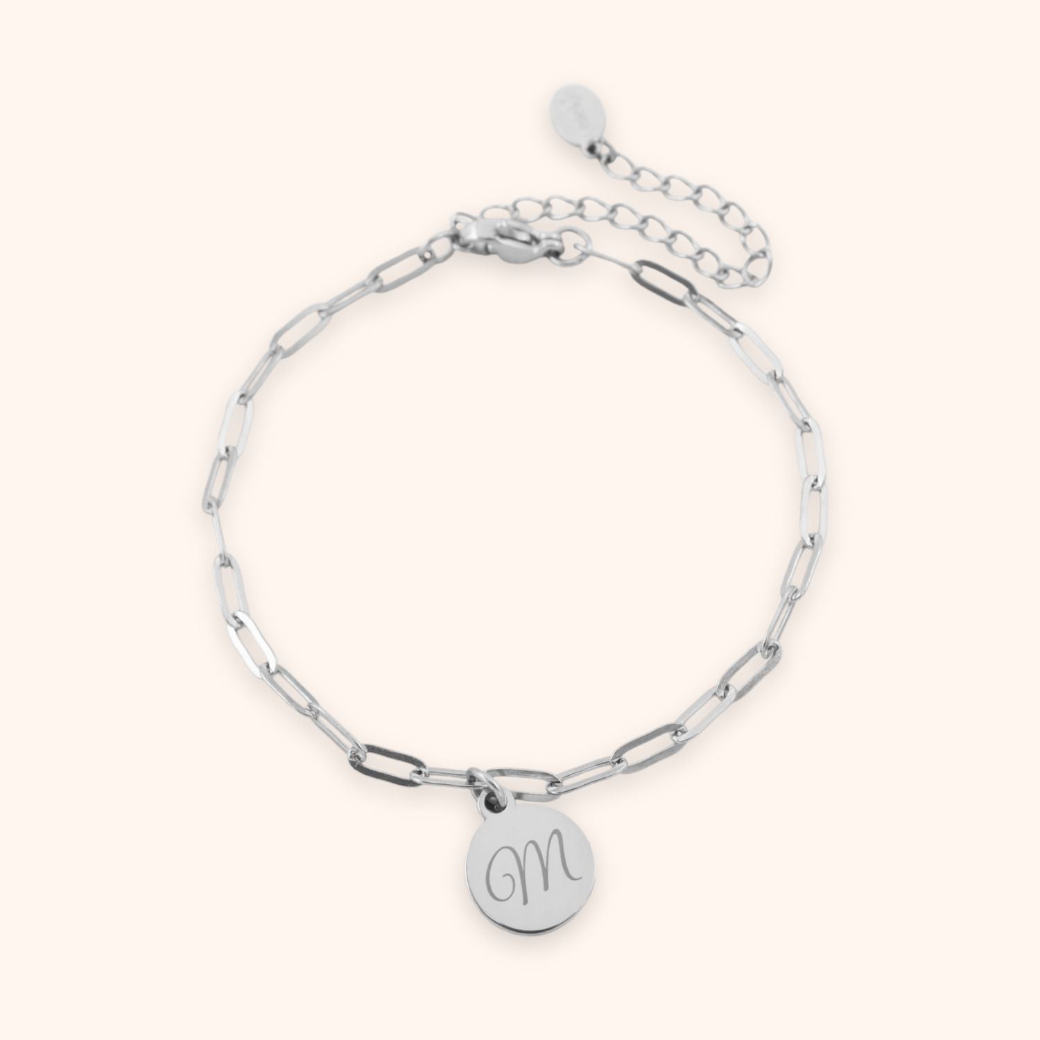Bedel armband dames met letter gegraveerd zilver stainless steel