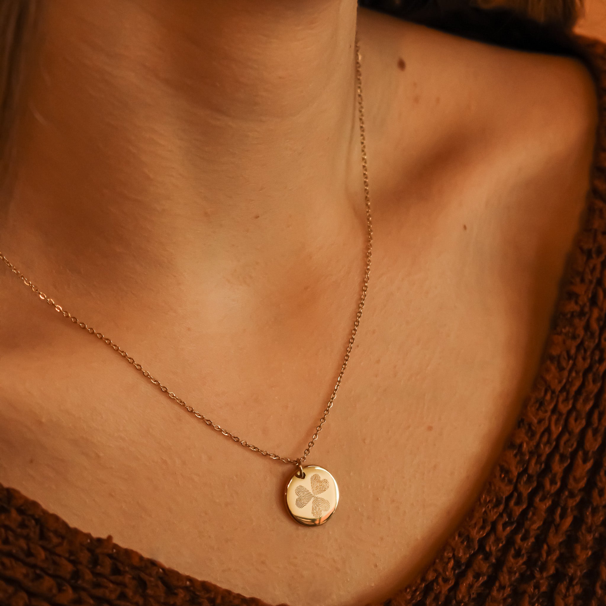 Gegraveerde ketting met 3 vingerafdrukken goud