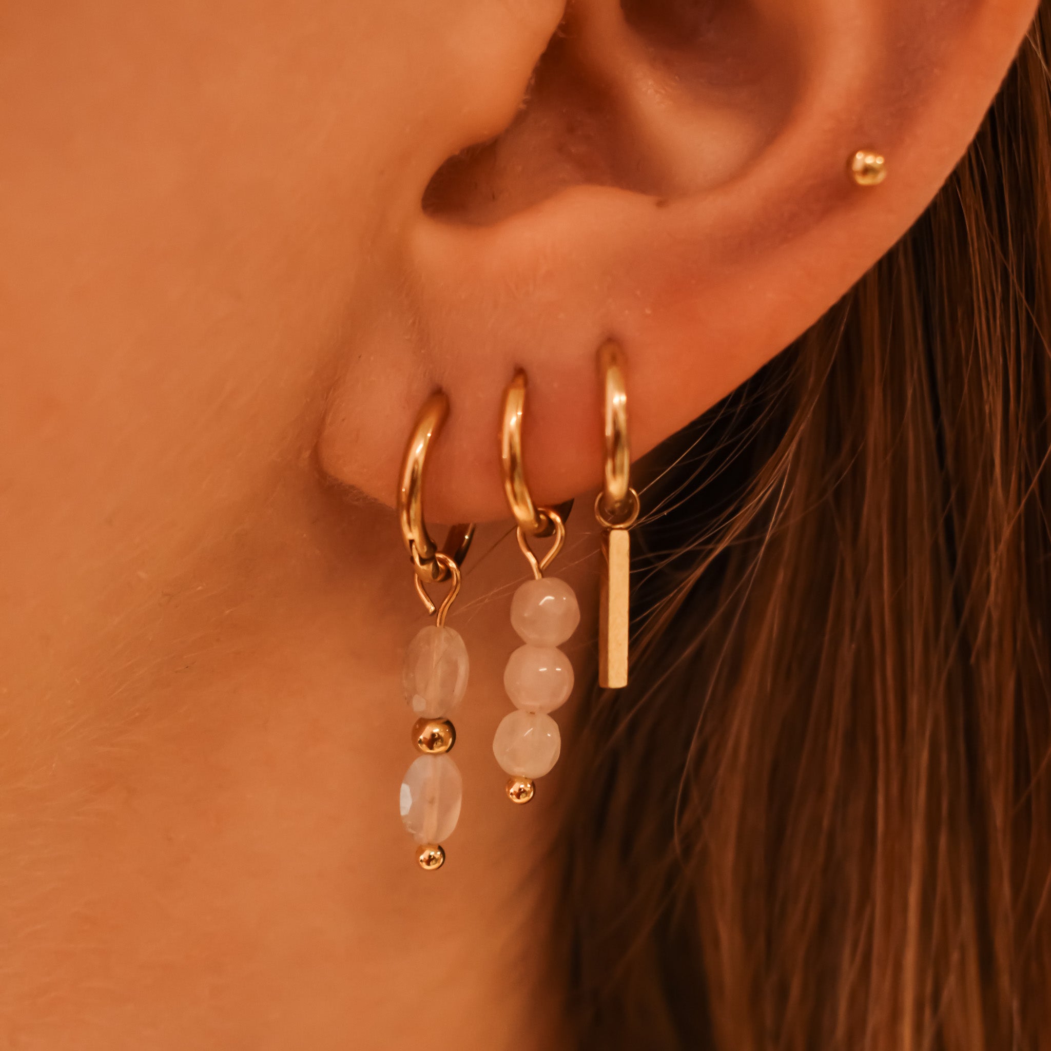 Hoops-hangers-goud-stainless-steel