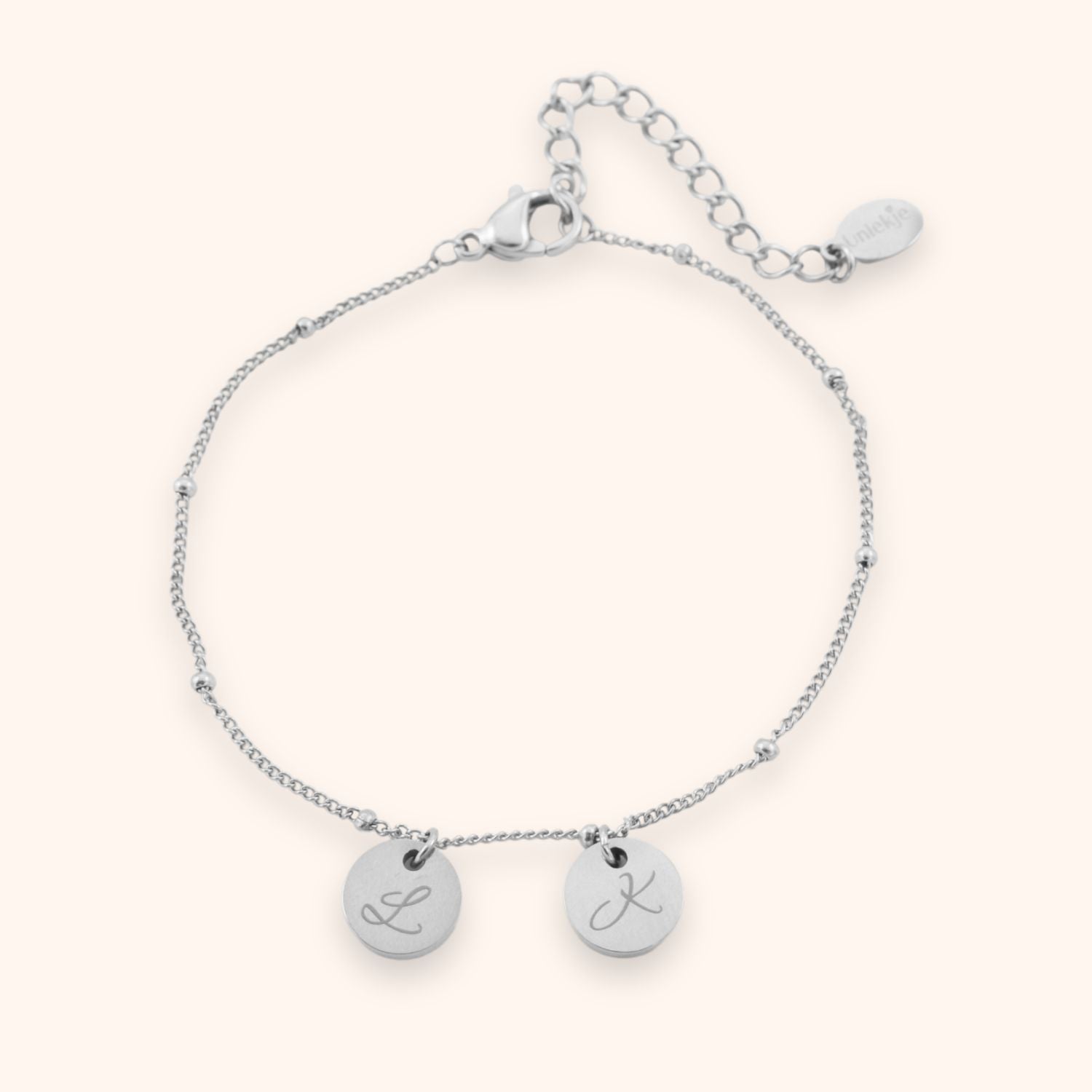 Gepersonaliseerde armband initialen 2 letters kleur zilver stainless steel