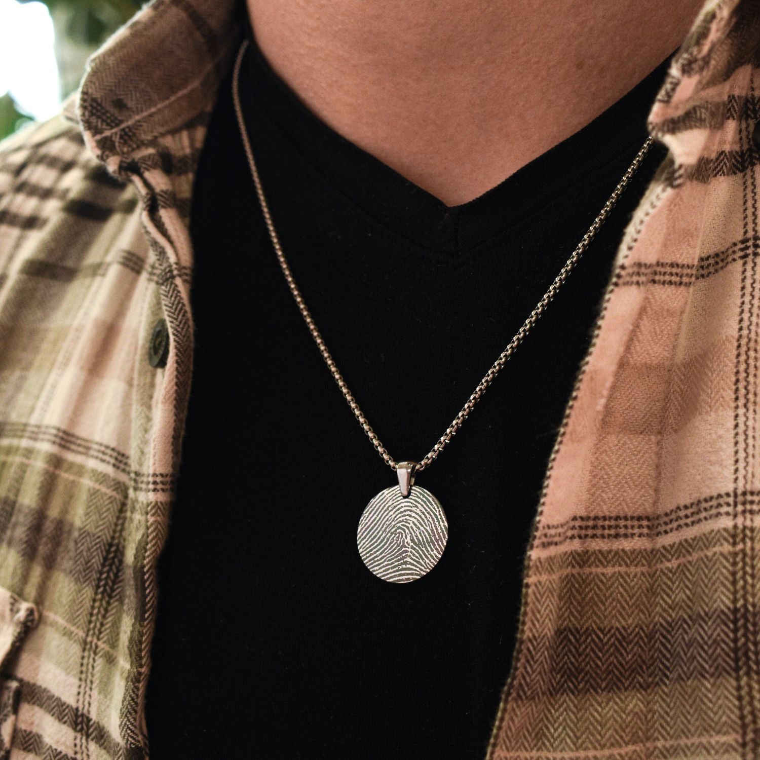 Heren ketting rond vingerafdruk