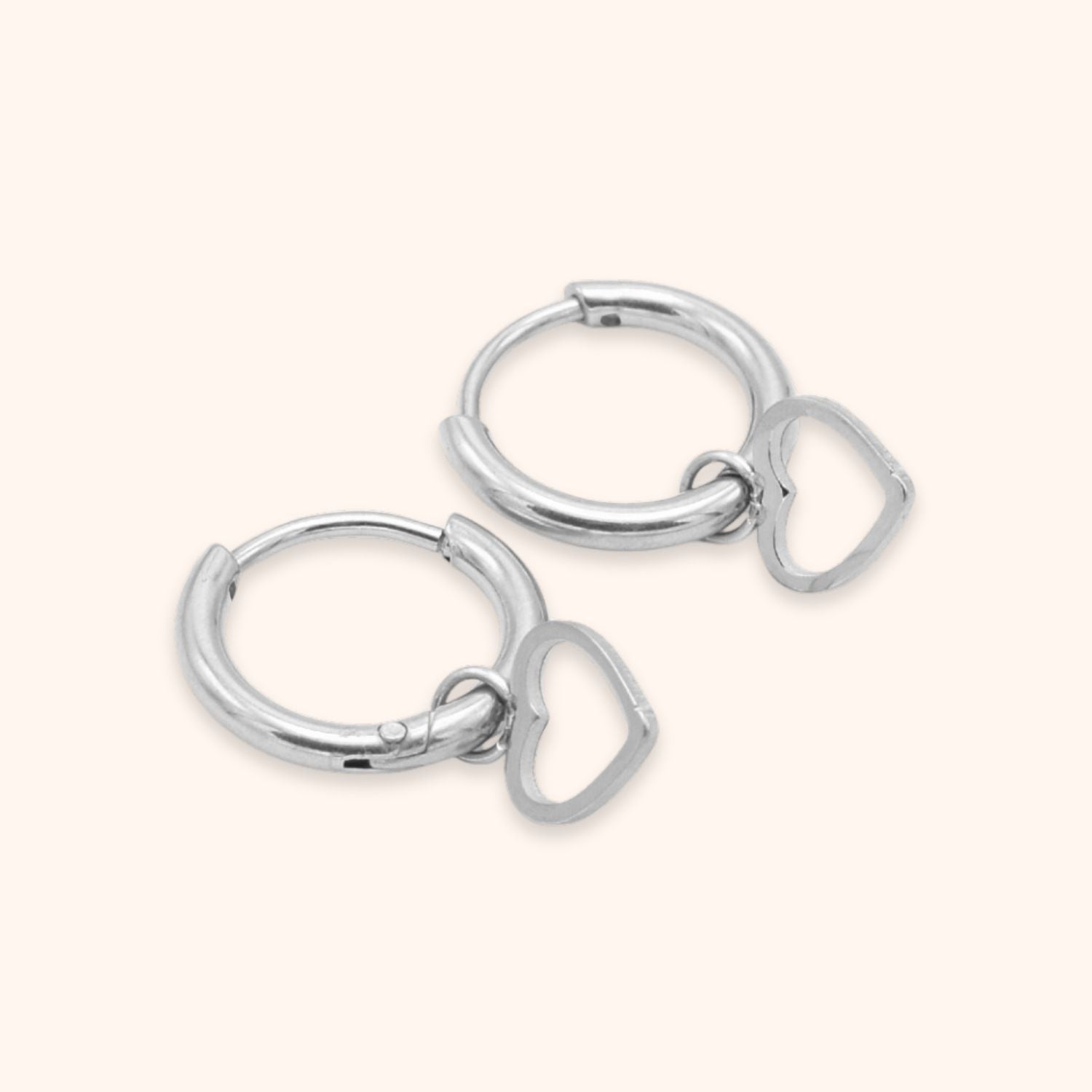 Hoops open hartje bedel zilver stainless steel