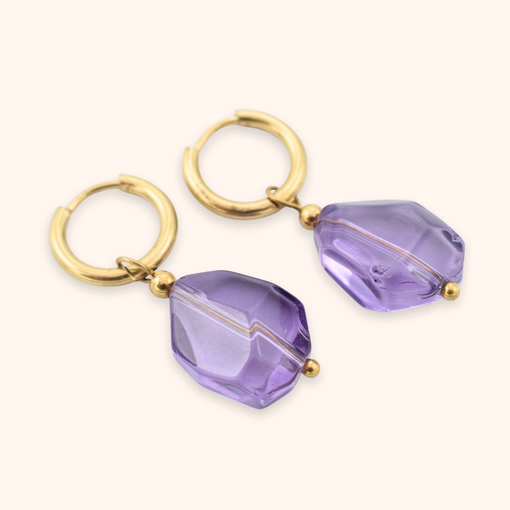 Oorringen paarse kraal