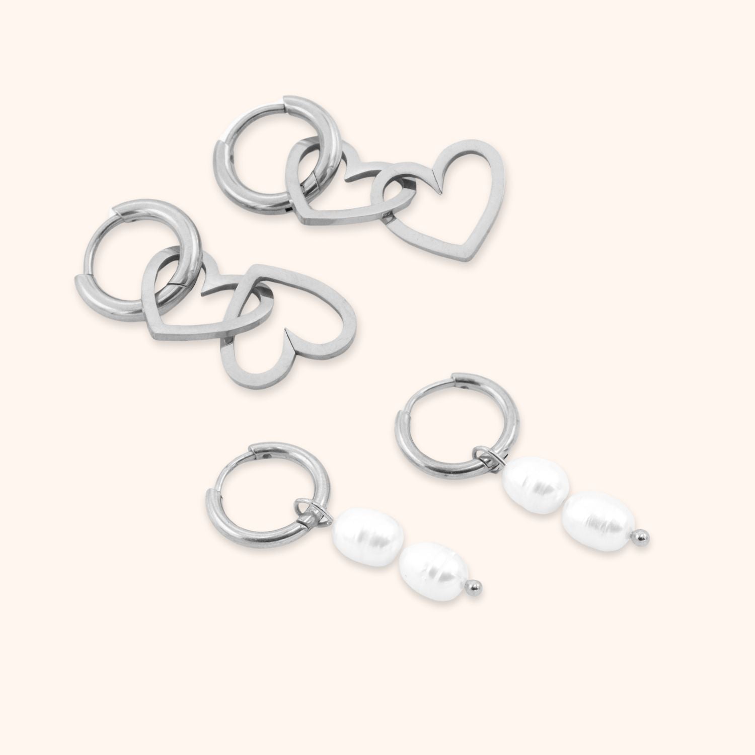 Oorbellen set hoops 2 gaatjes met hart hanger en parel hanger zilver