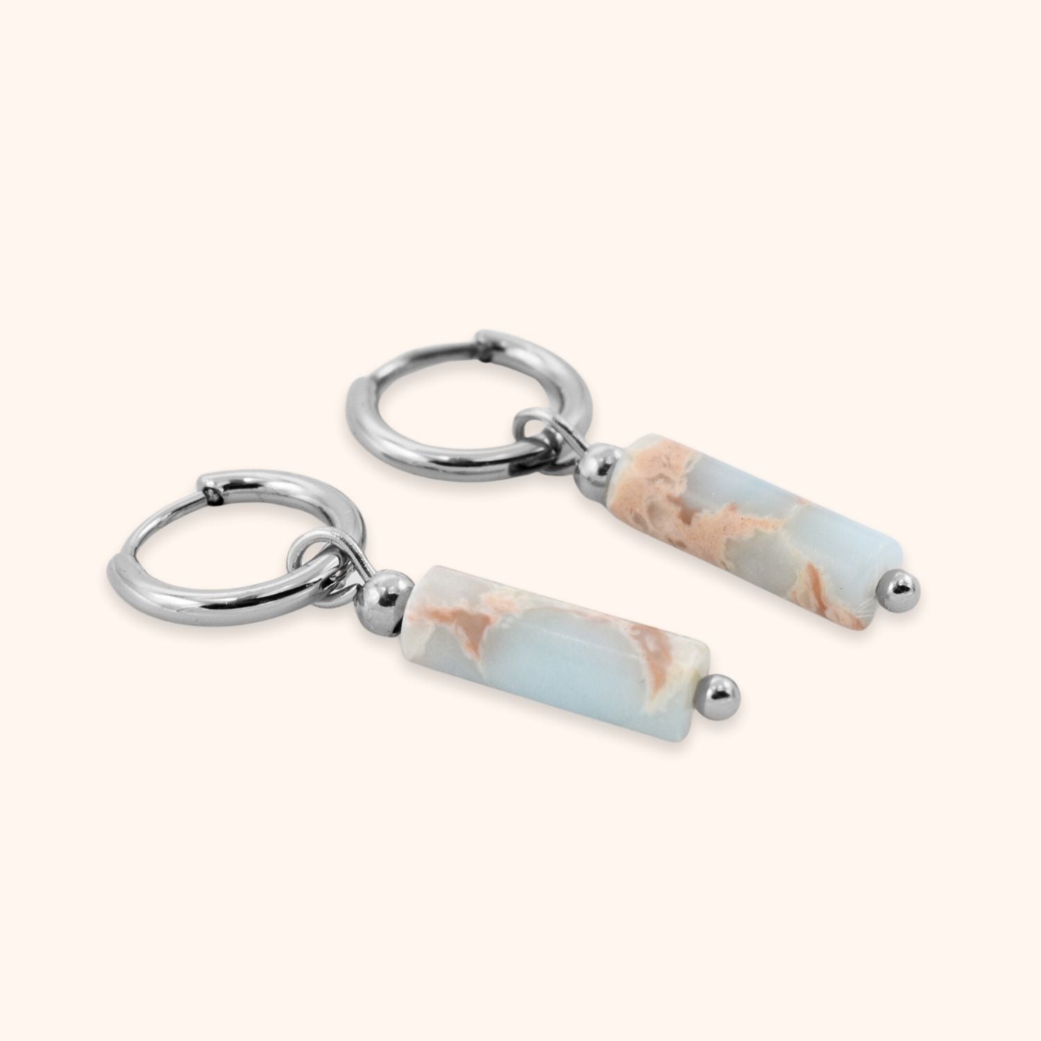 Oorbellen hanger blauw kraaltje zilver