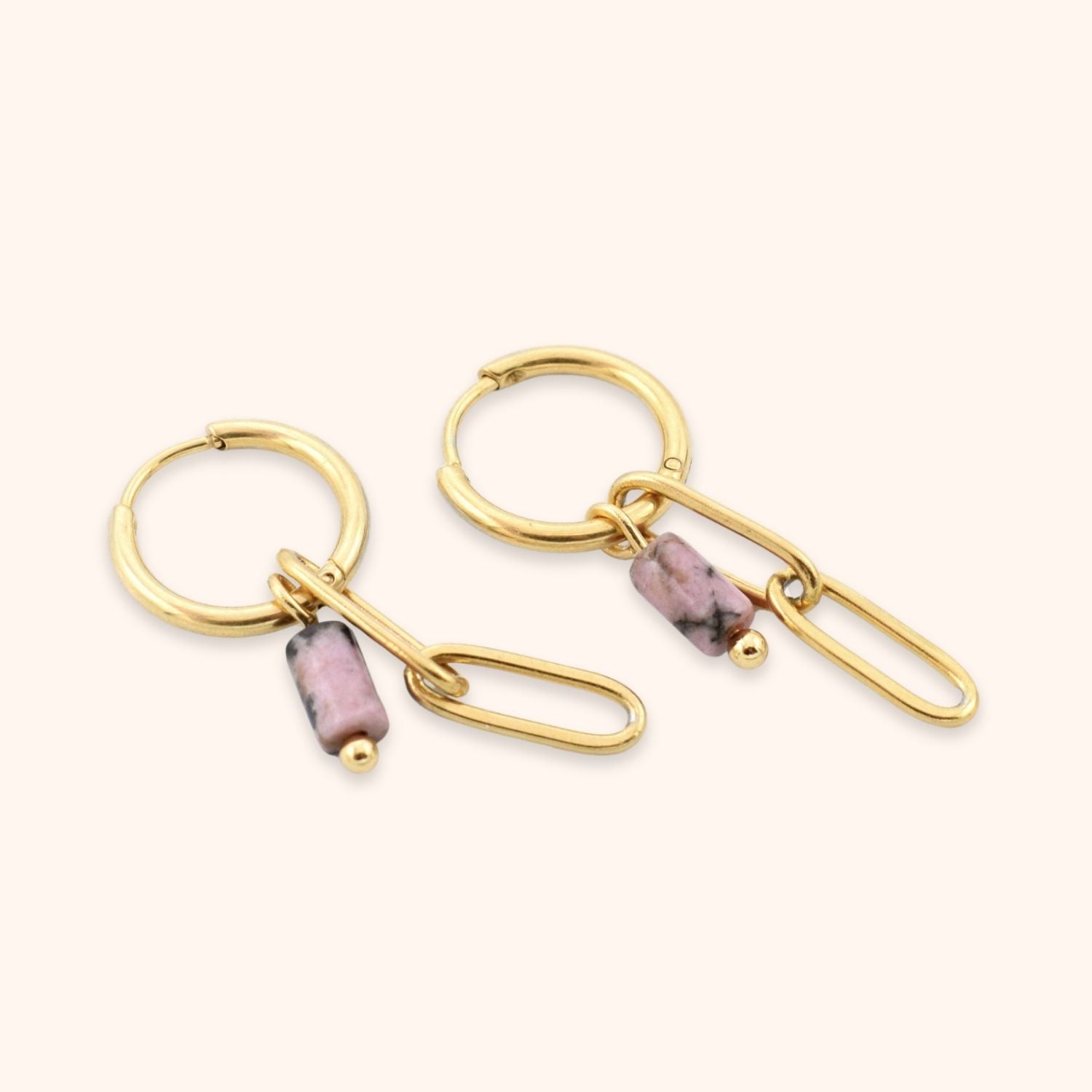 Hoops bedels roze kraal en kettinkje goud stainless steel