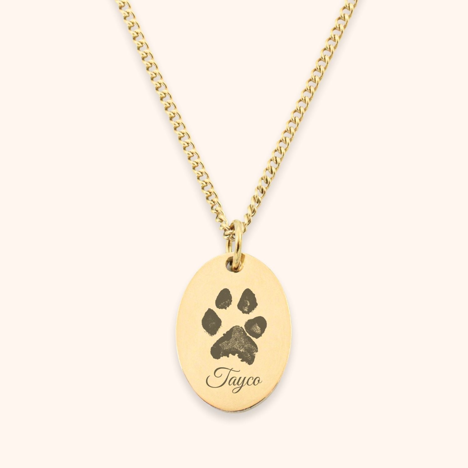 Pootafdruk ketting met naam gegraveerd op een ovale hanger goud stainless steel