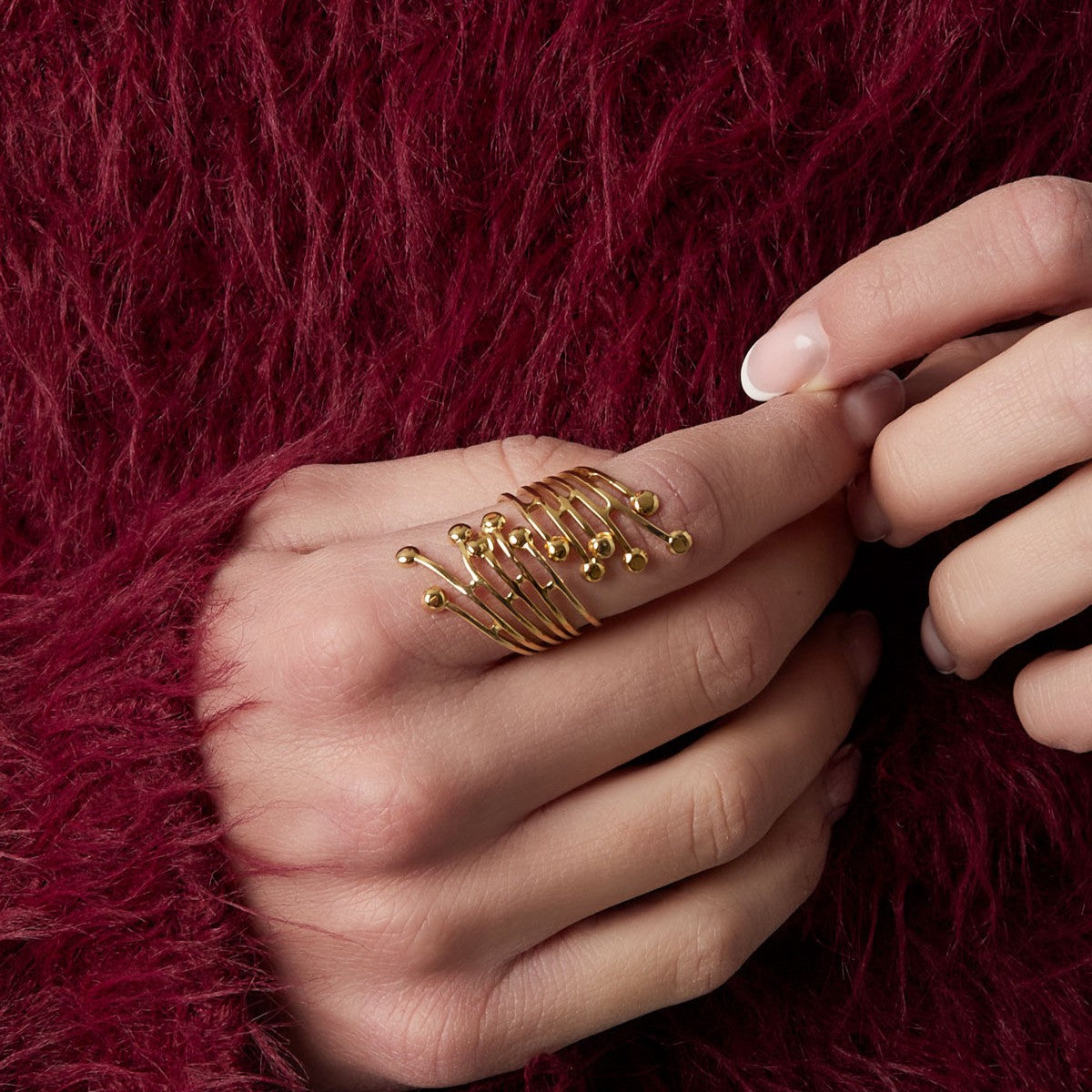 Sierlijke statement ring
