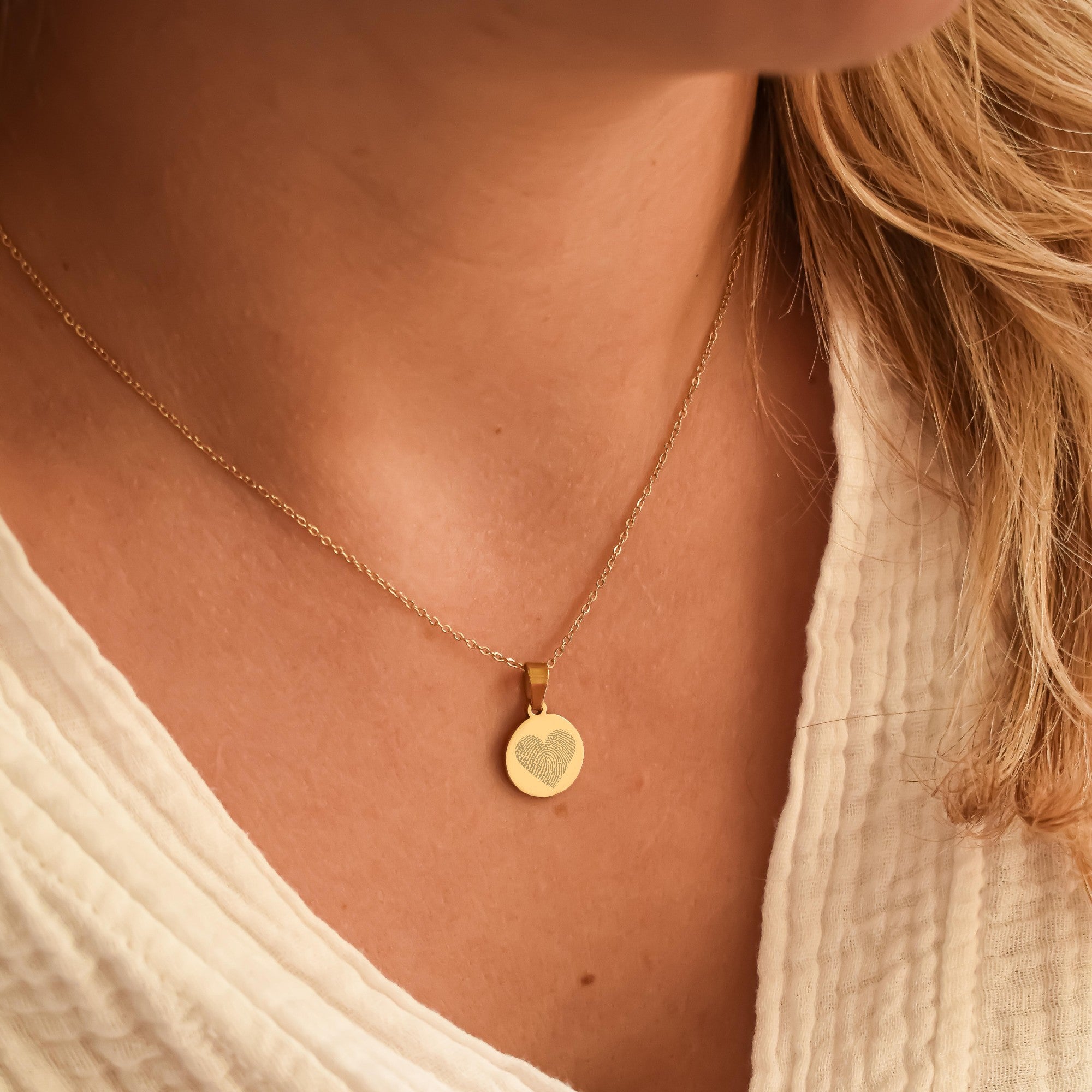 Vingerafdruk ketting dames gegraveerd hartje goud