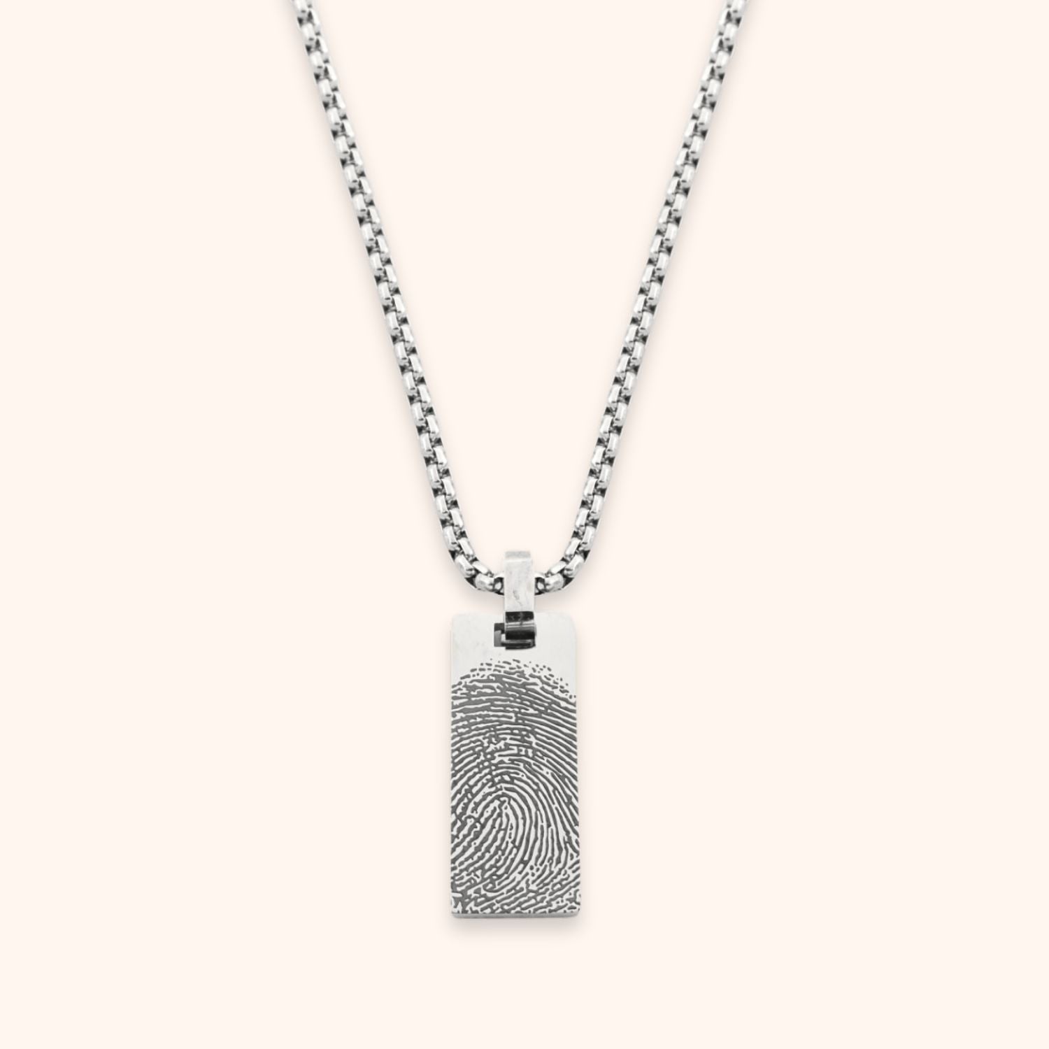Gegraveerde vingerafdruk ketting voor heren op rechthoekige hanger, zilver stainless steel