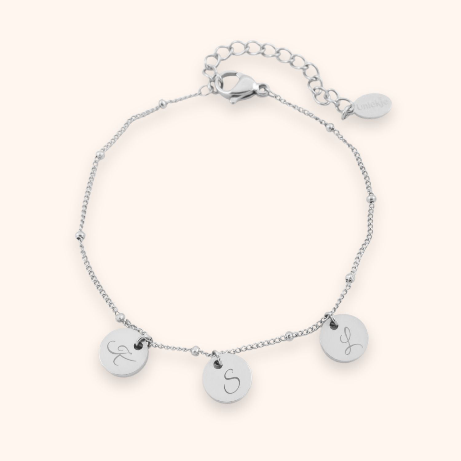 Gepersonaliseerde armband initialen 3 letters kleur zilver stainless steel