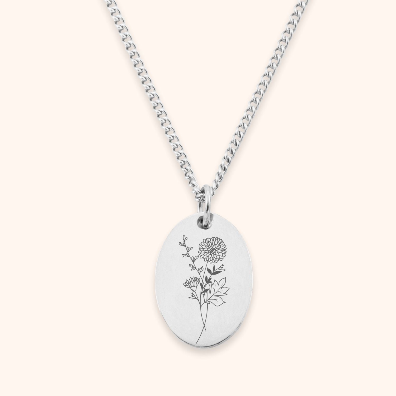 Ovale dames ketting gegraveerd met een geboortebloem november chrysant zilver