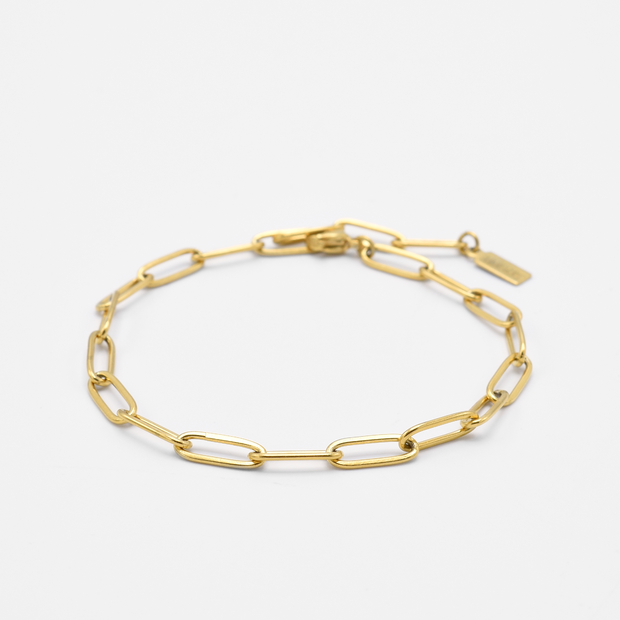 Paperclip schakelarmband