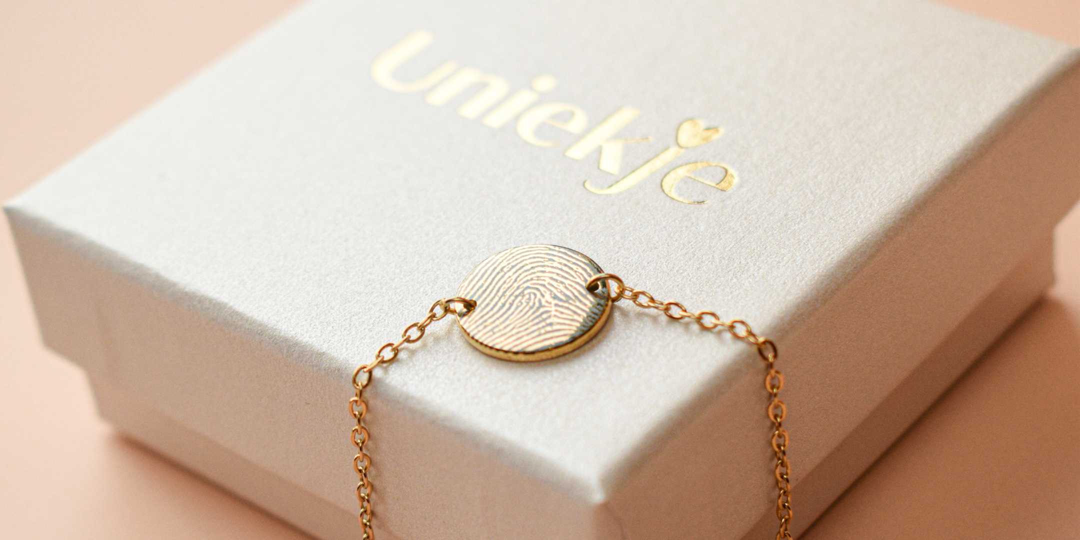 Vingerafdruk armbanden