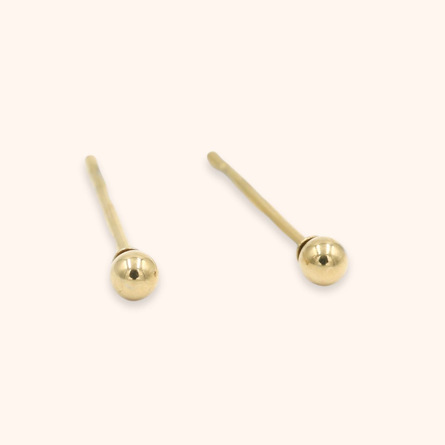 basic studs bolletje 2.5 mm goud stainless steel