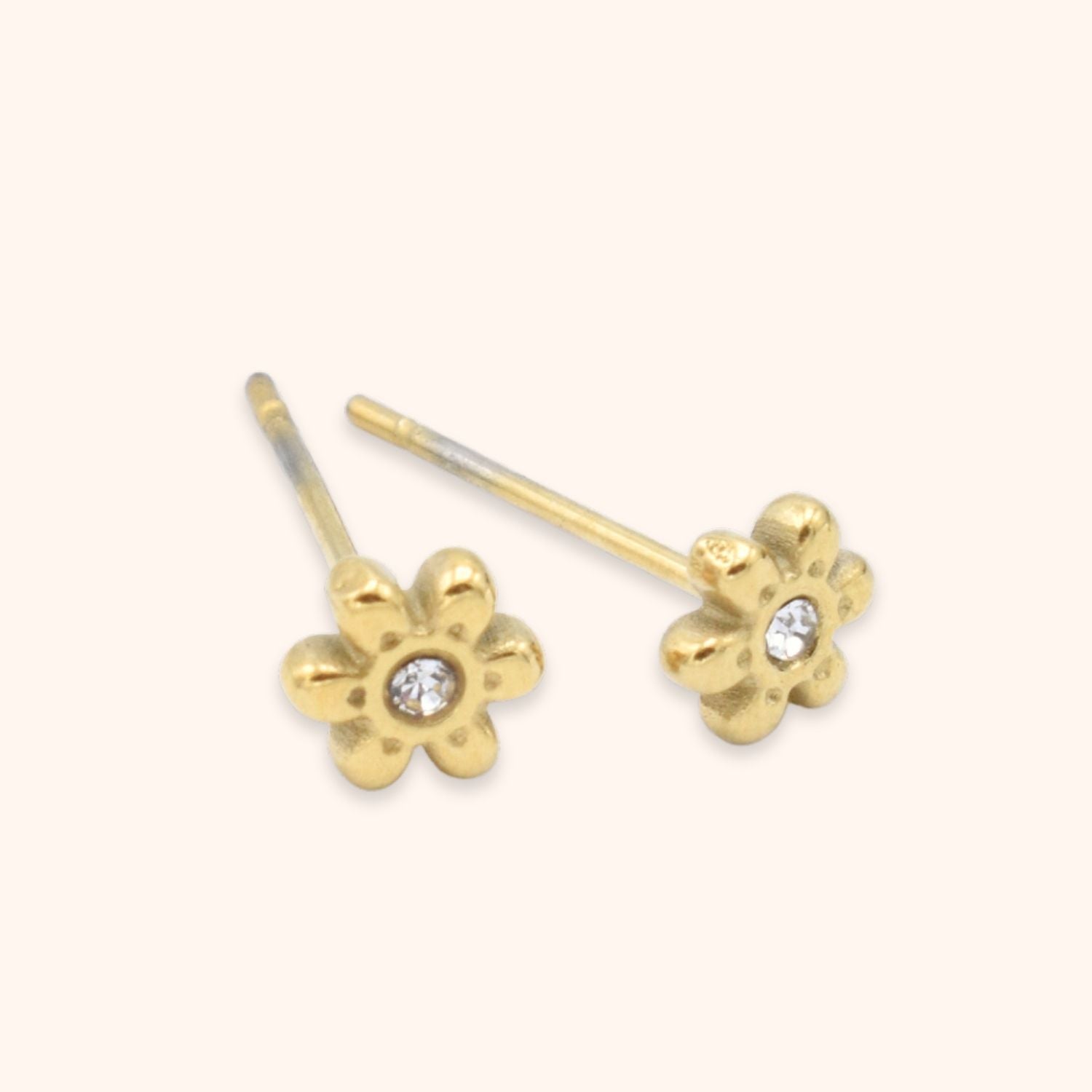 Oorknopjes bloem studs met strass steentje goud 