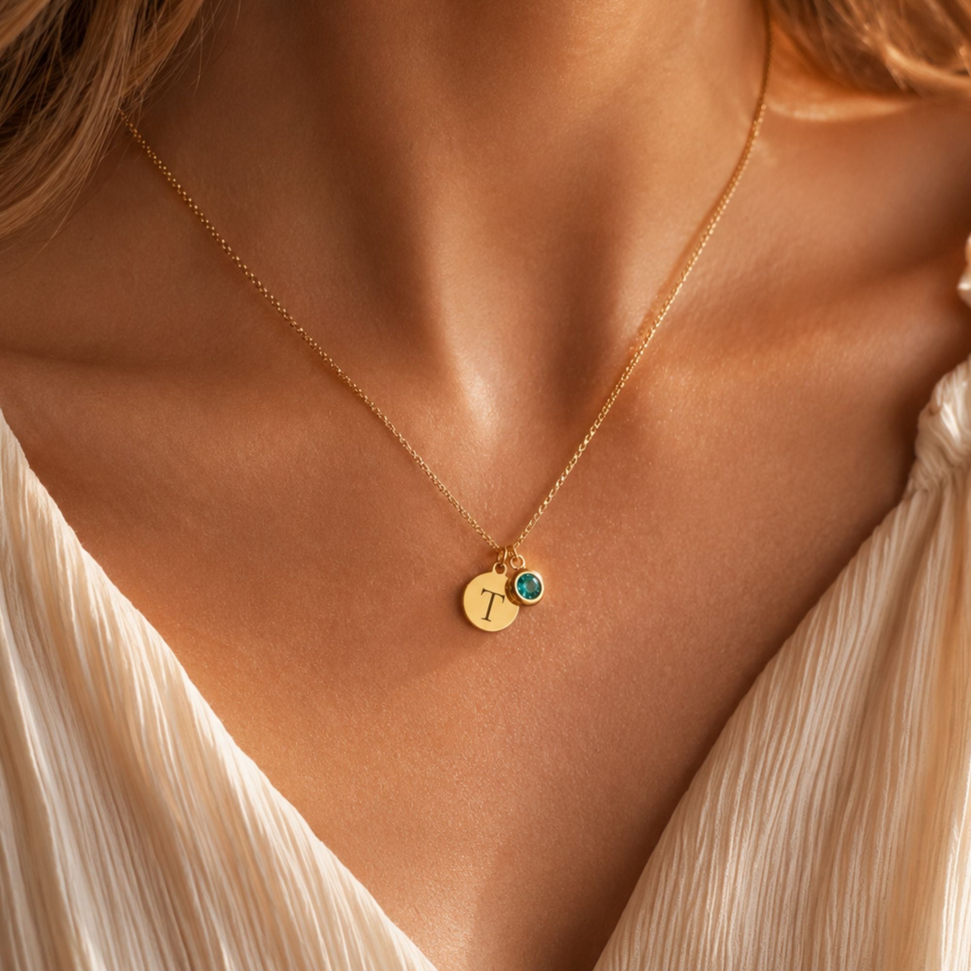 Geboortesteen ketting met letter goud 