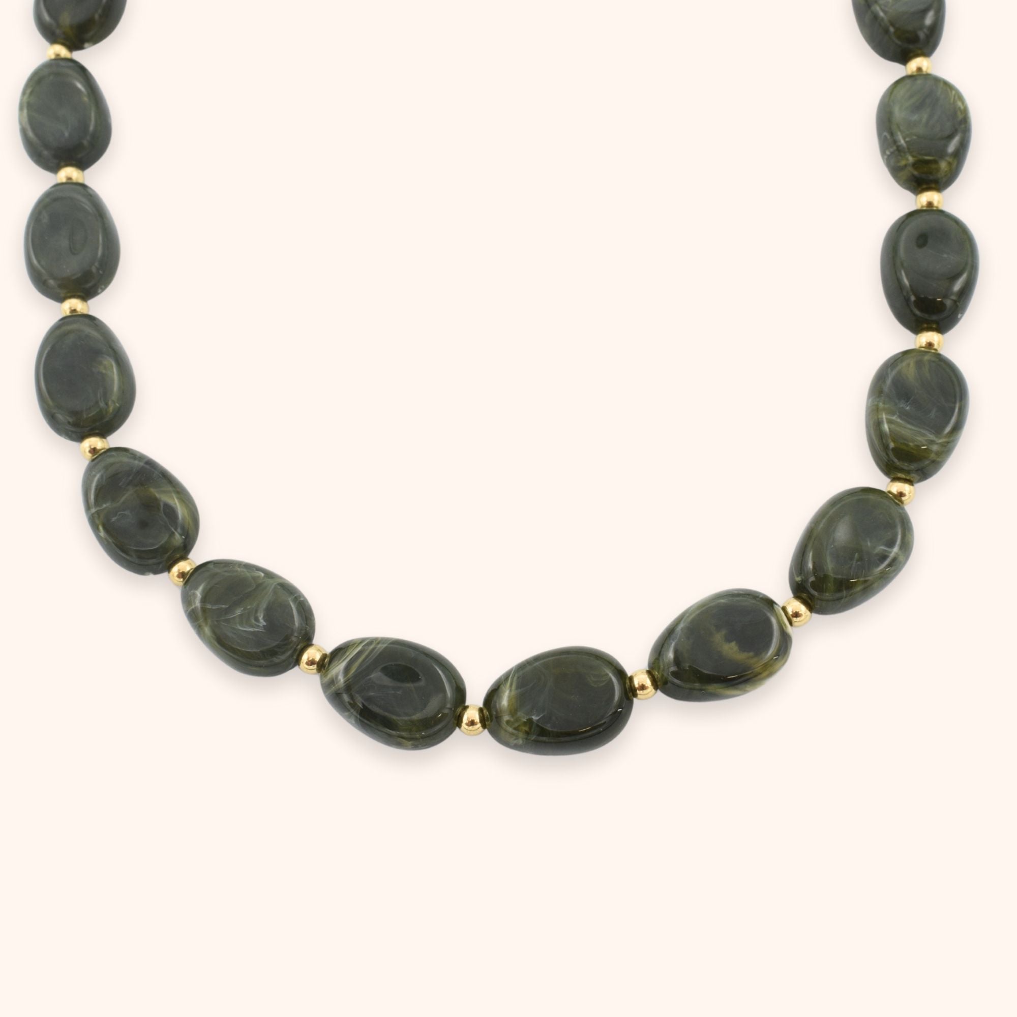 Ovale groene kralen ketting