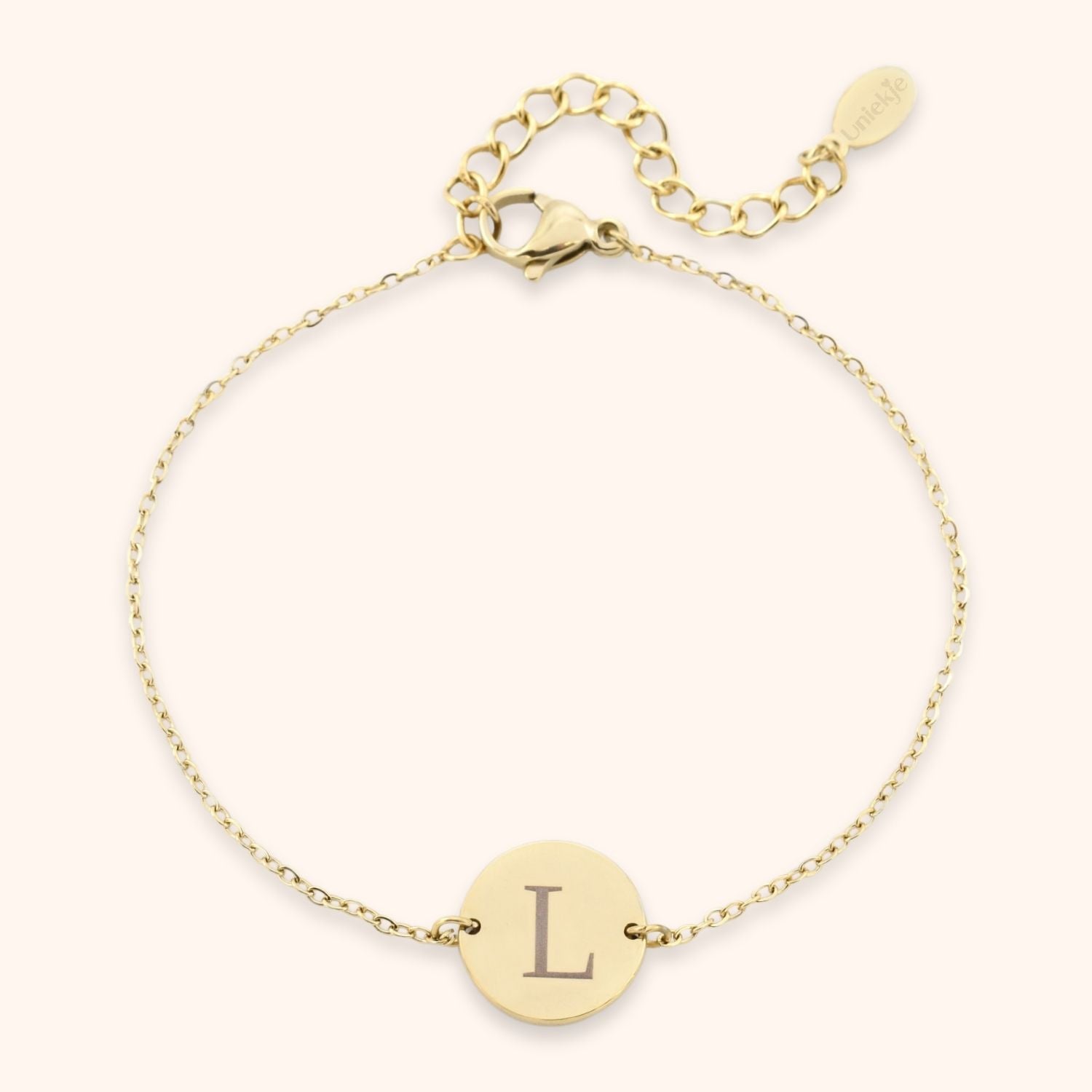 Initialen armband goud gegraveerd met 1 letter goud stainless steel