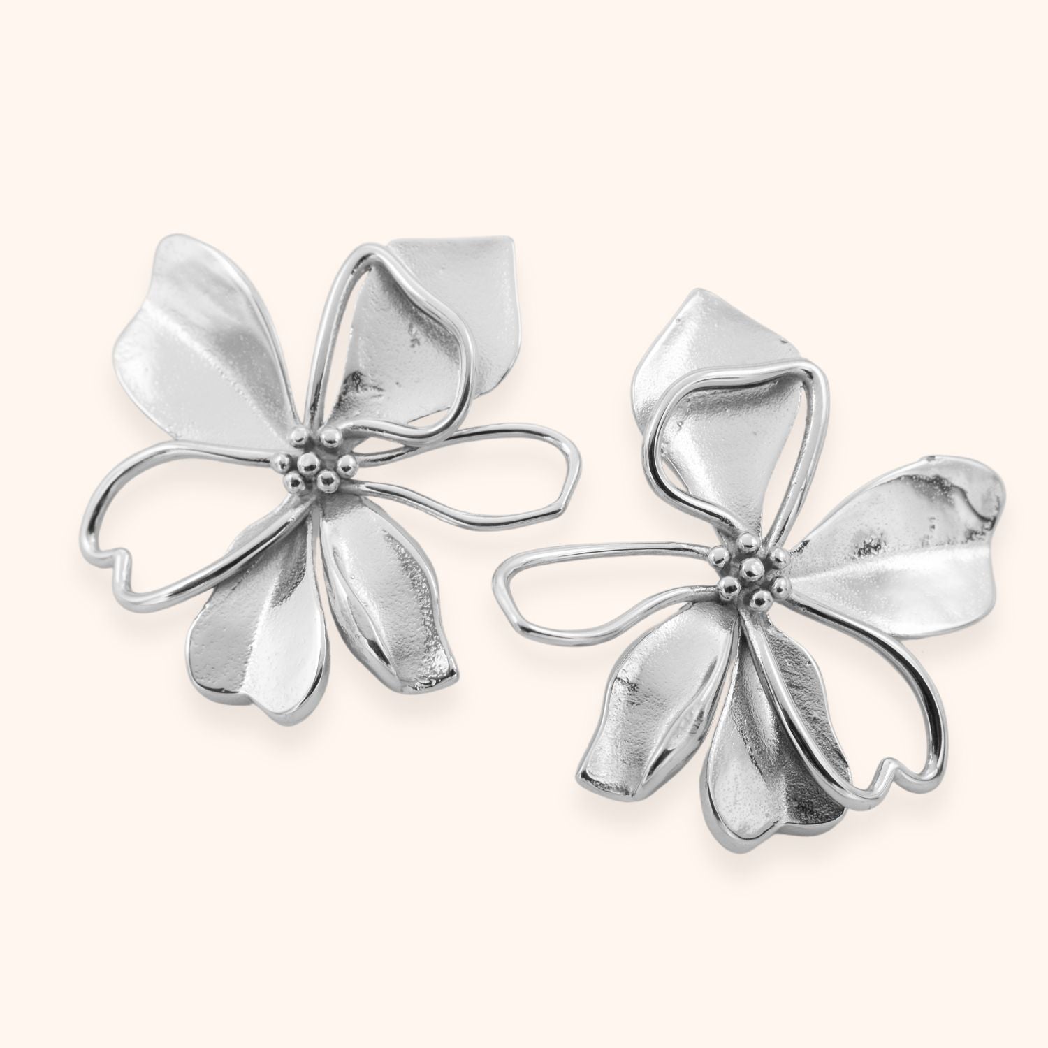 Grote statement bloem oorbellen zilver stainless steel