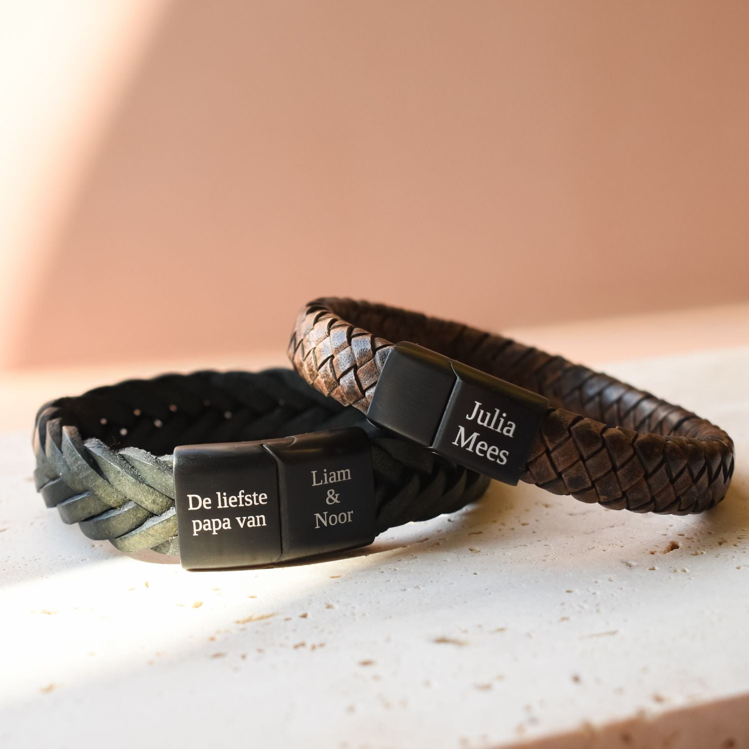 Heren armband leer namen