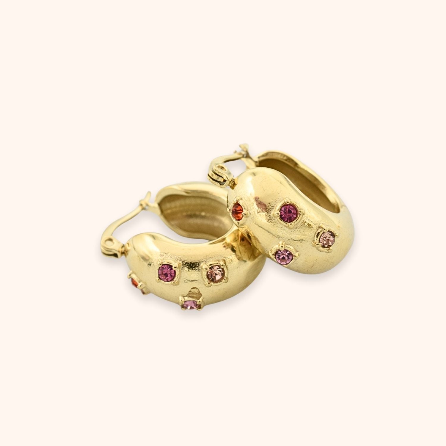 Oorbellen met roze strass steentjes kleur goud stainless steel 