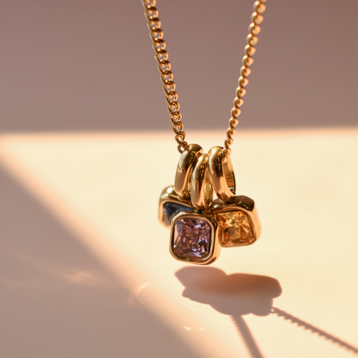 Geboortesteen ketting