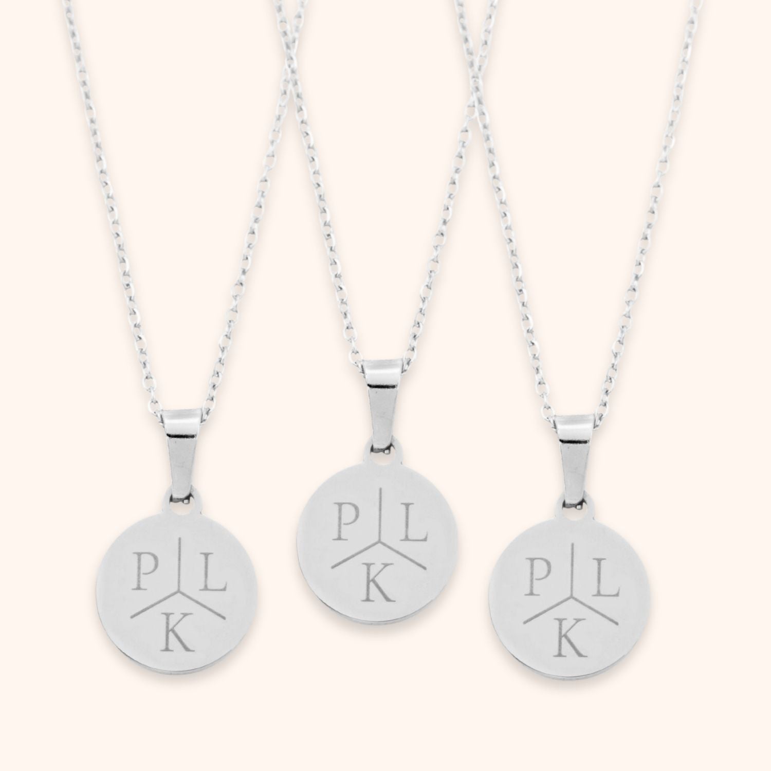 Set van 3 dames kettingen gepersonaliseerd met 3 initialen zilver stainless steel.