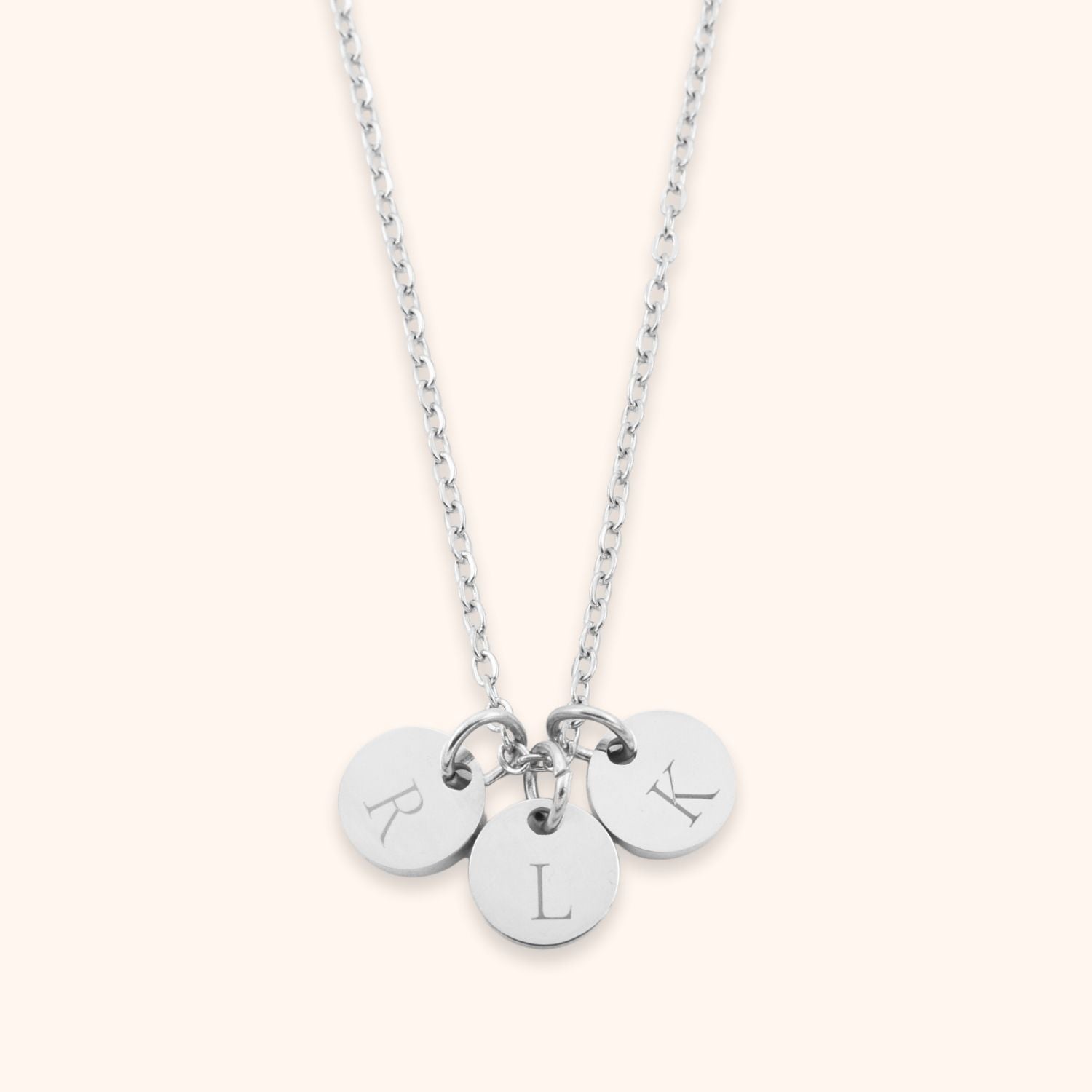 Gepersonaliseerde bedel ketting met 3 initialen zilver rvs