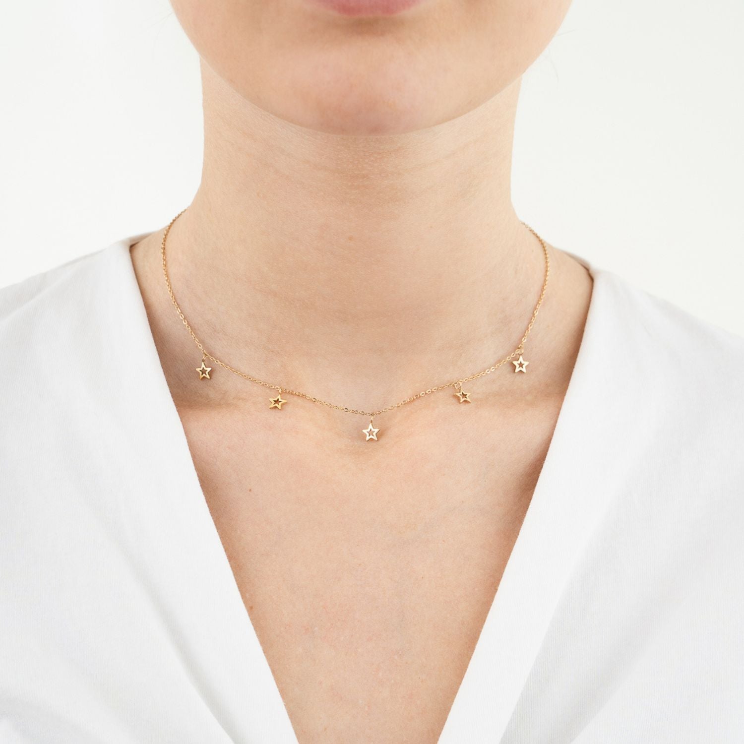 Fijn kettinkje sterren