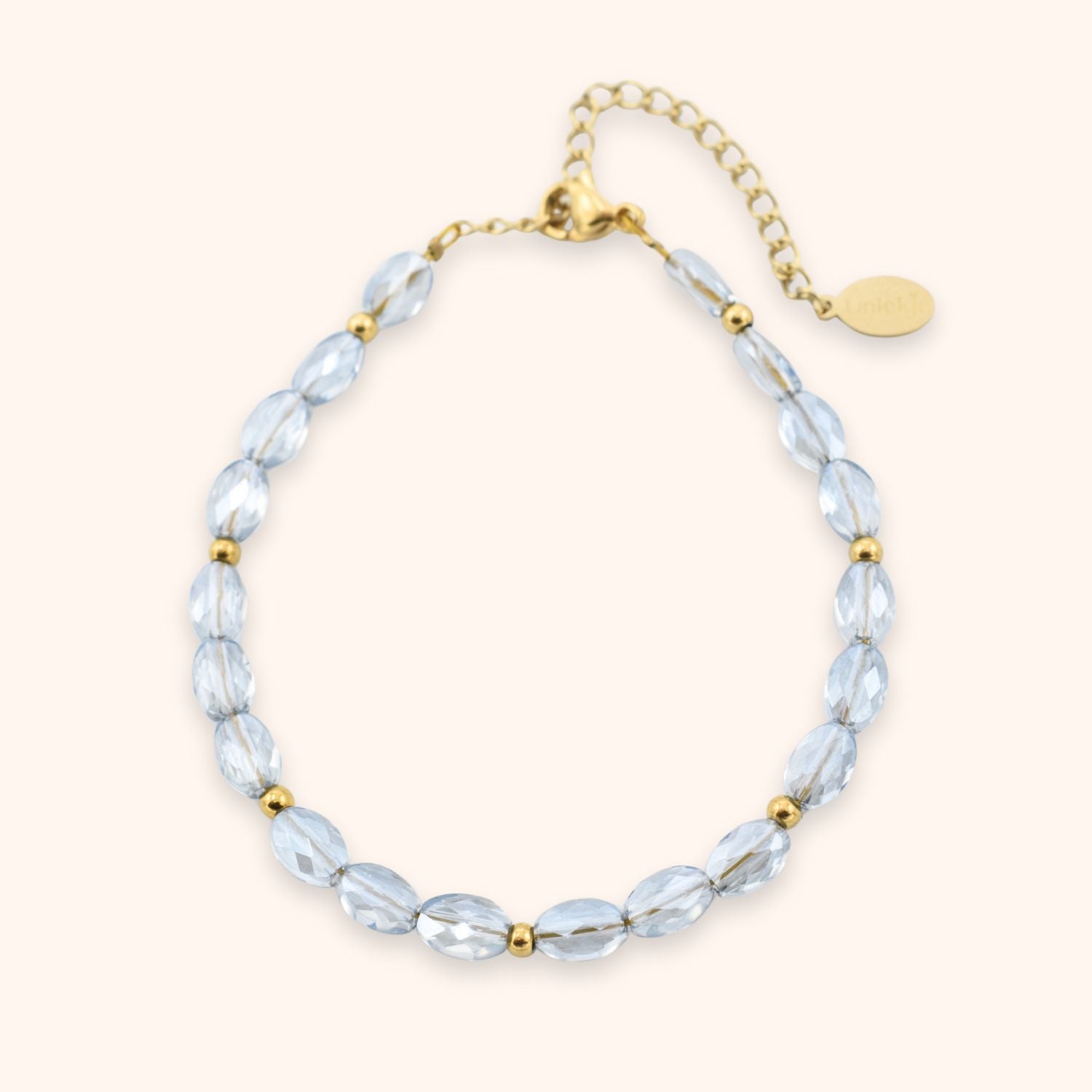 Kralen armband lichtblauw glinsterend