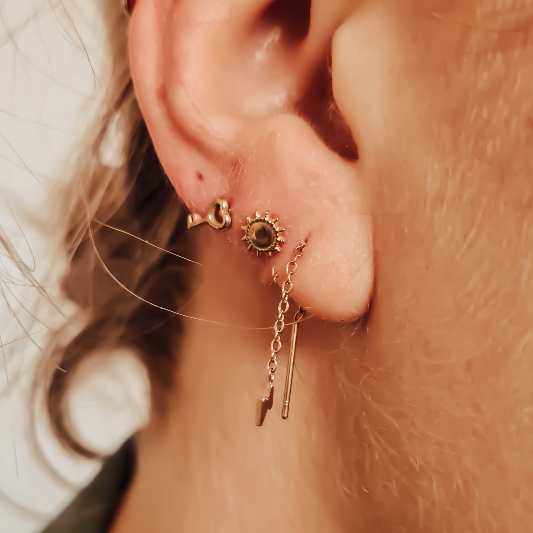 Necklace earrings lightning
