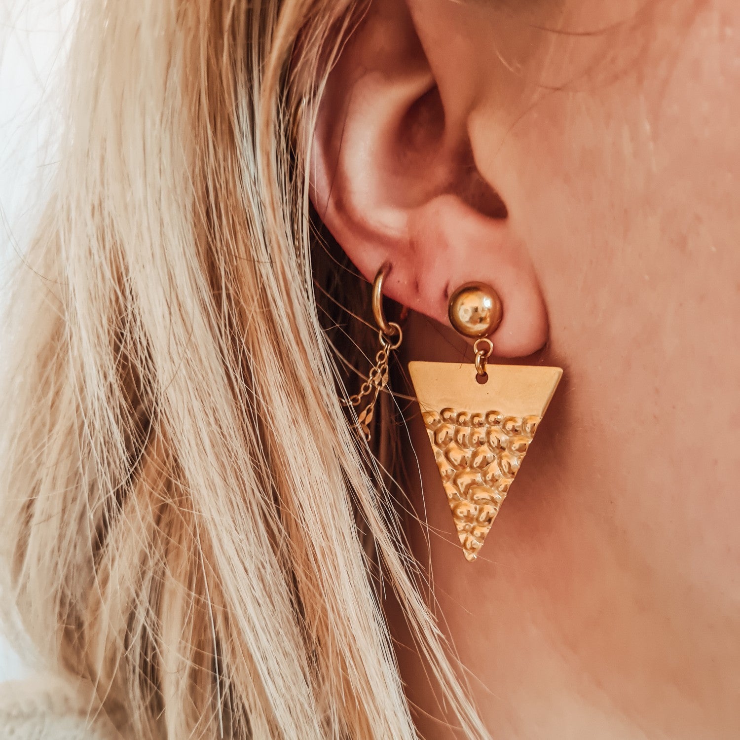 Statement oorbellen driehoek