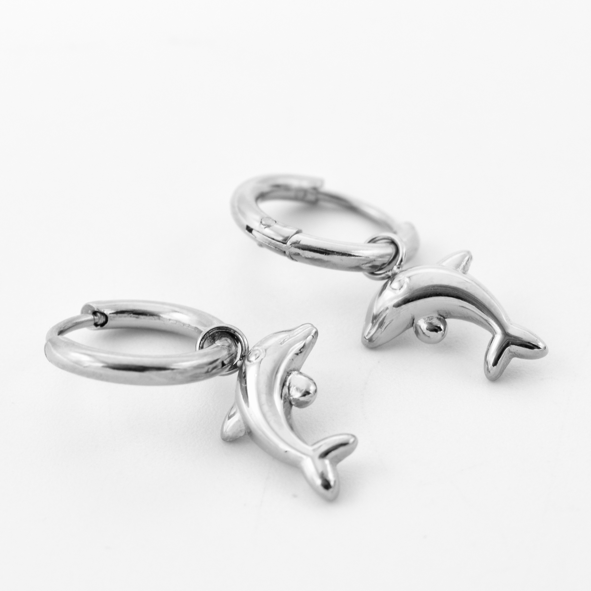 Earrings dolphin