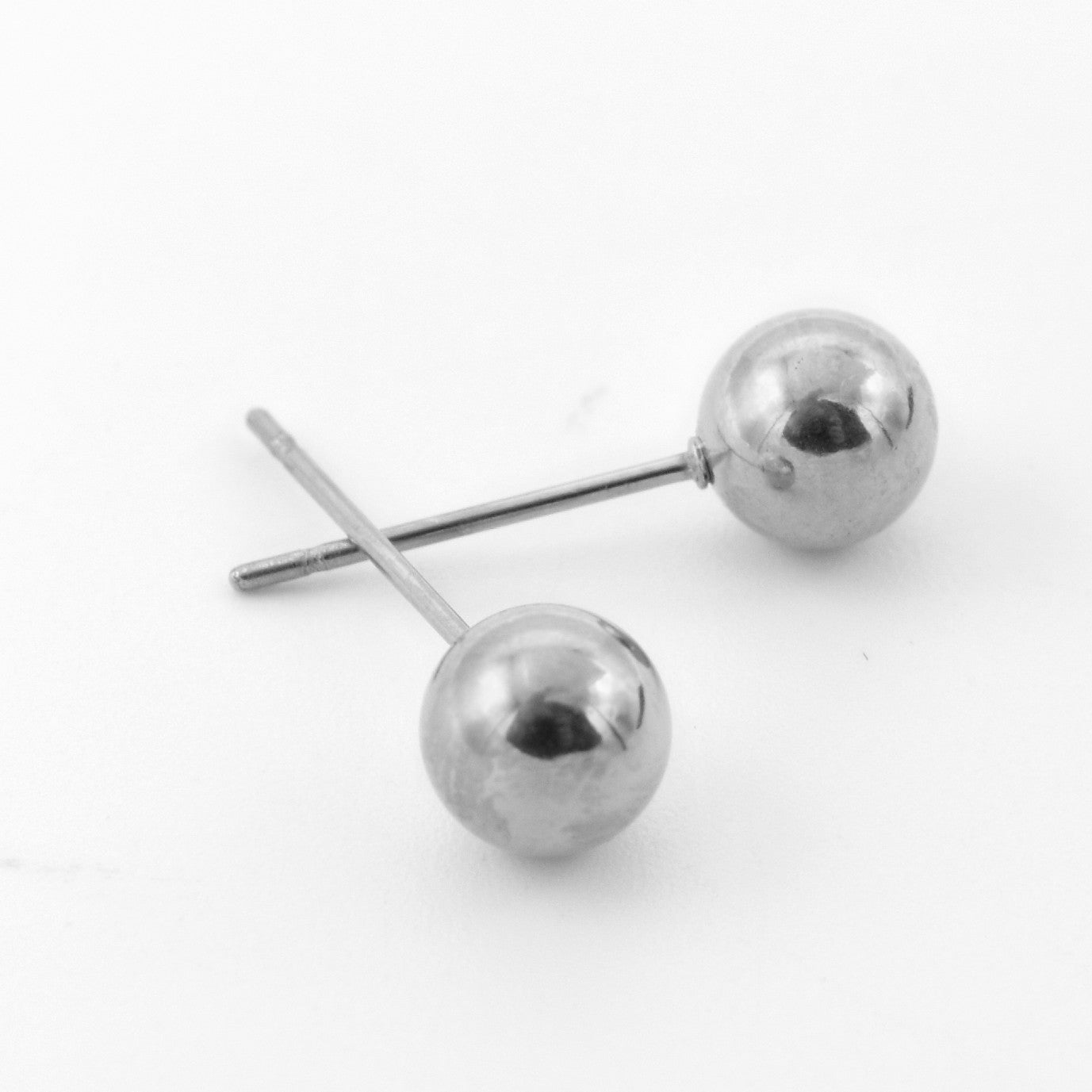 Basic ronde oorknopjes 6 mm