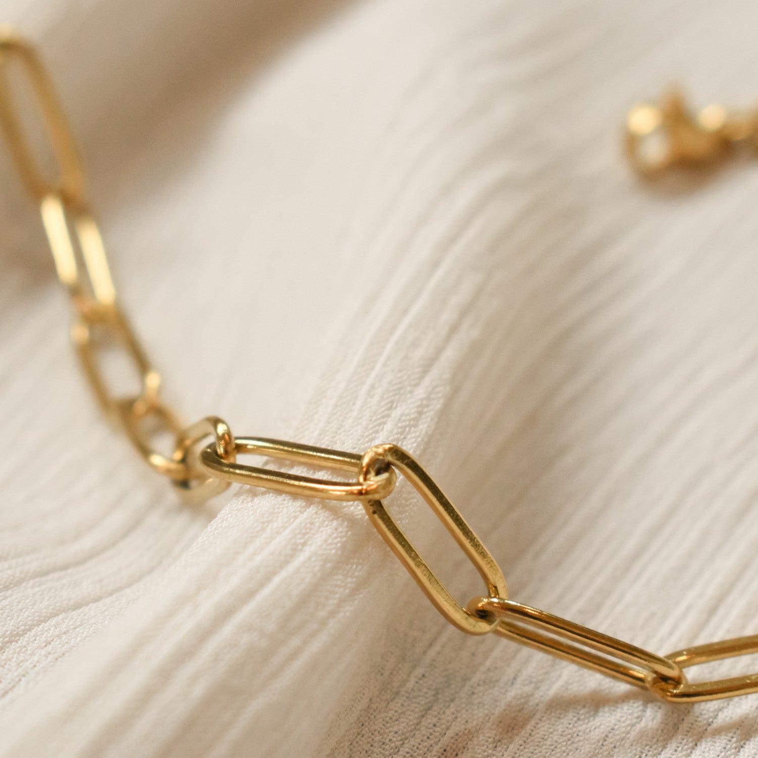 enkelbandje paperclip goud schakels