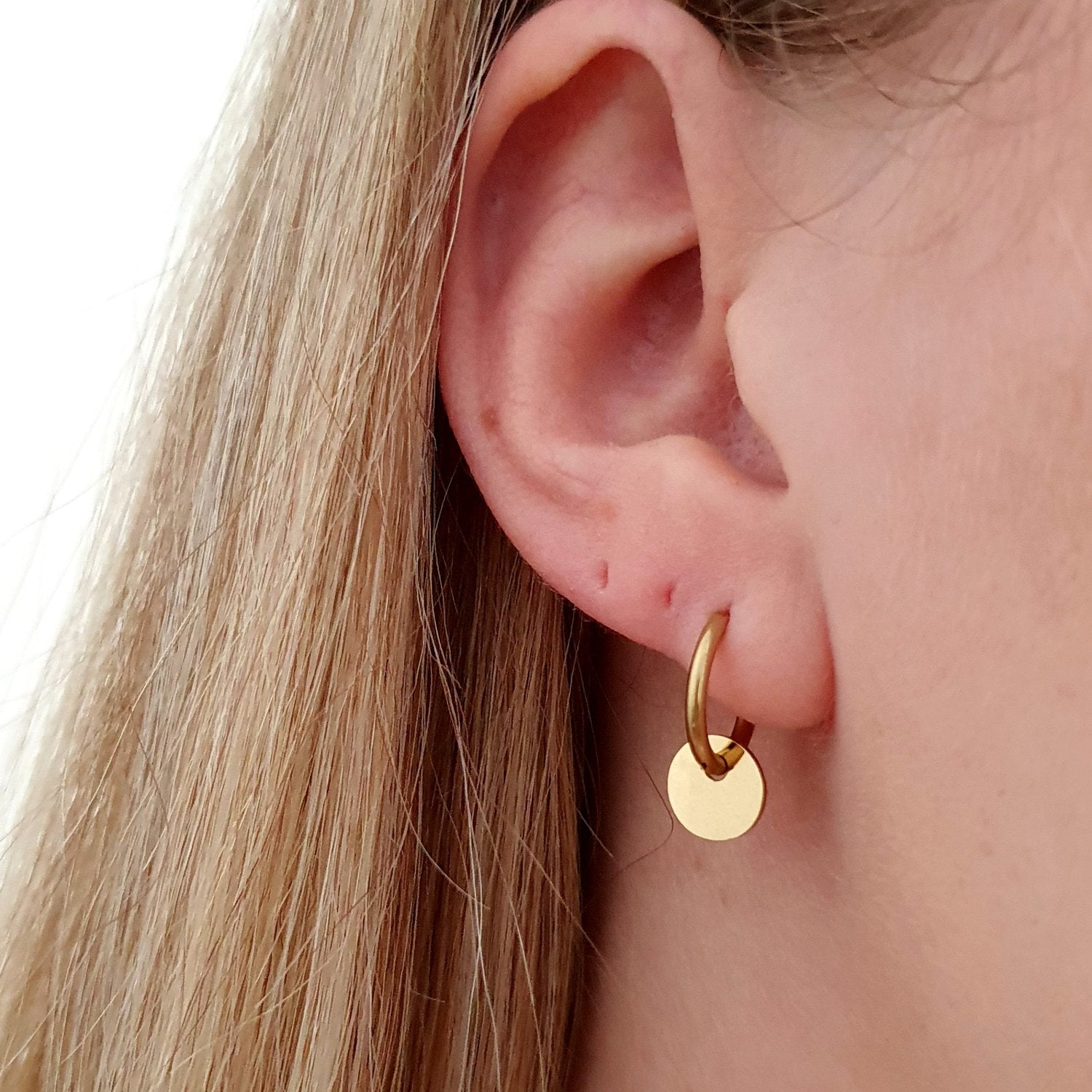 Oorbellen cirkeltje hanger goud rvs